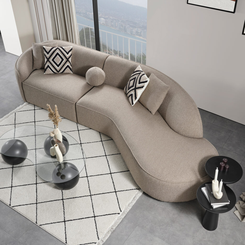 SOFA KELLY